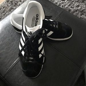 Black suede Adidas Gazelle size7.5